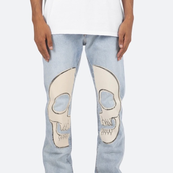 Light blue skull jean
